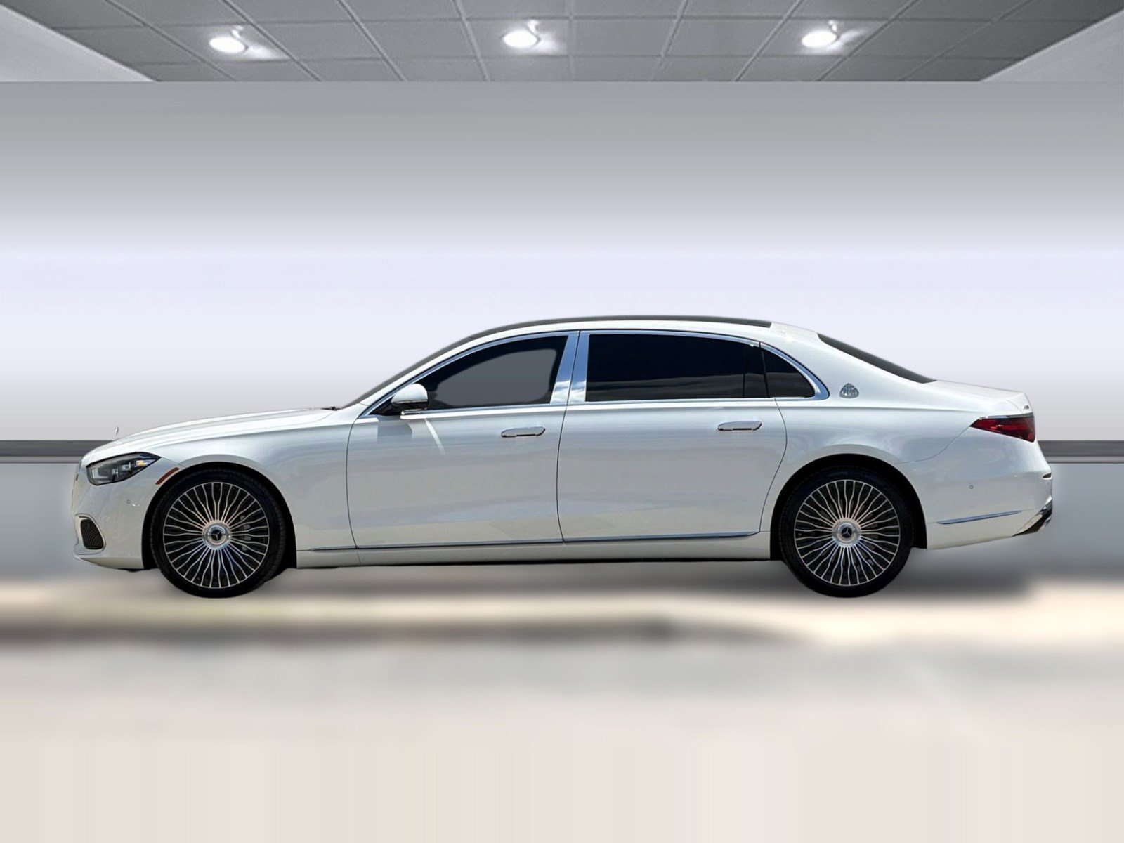 Certified 2024 Mercedes-Benz Maybach S 580 4MATIC image 2