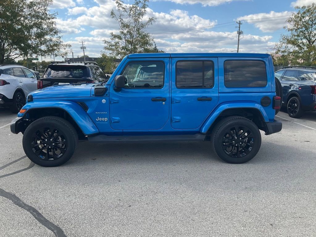 Used 2022 Jeep Wrangler Unlimited Sahara image 4