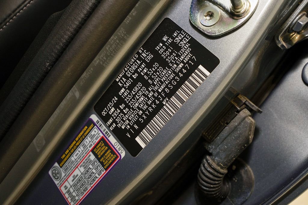 Used 2025 Kia Sorento SX image 23