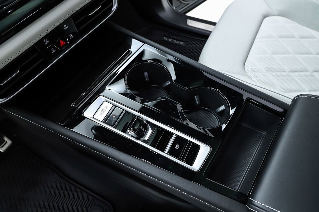 New 2025 Volkswagen Atlas Cross Sport SEL Premium R-Line image 24