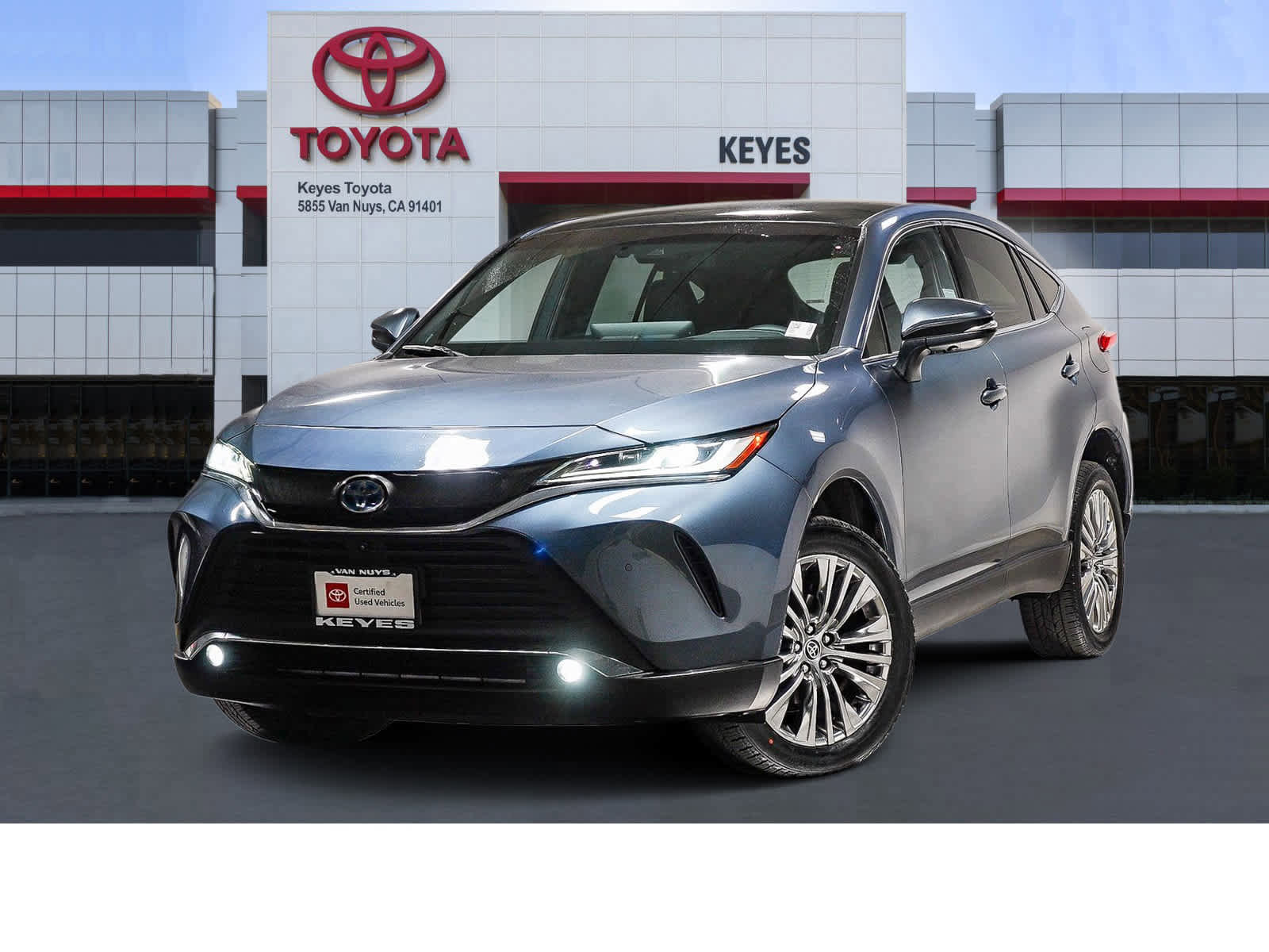 Certified 2024 Toyota Venza Limited image 1