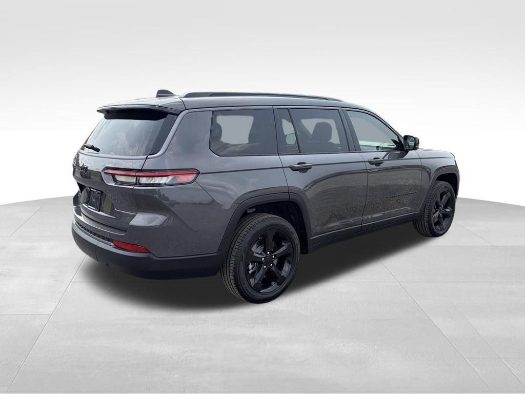 Used 2026 Jeep Grand Cherokee L Limited w/ Limited Altitude Package AWD/4WD image 21