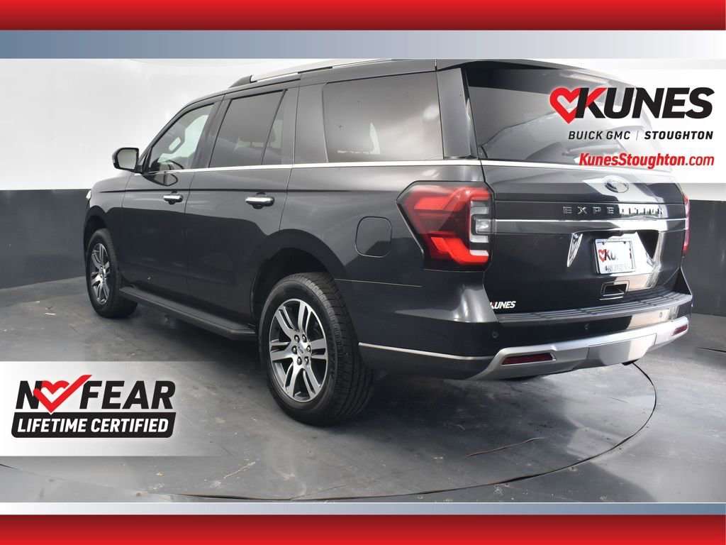 Used 2024 Ford Expedition Limited image 11