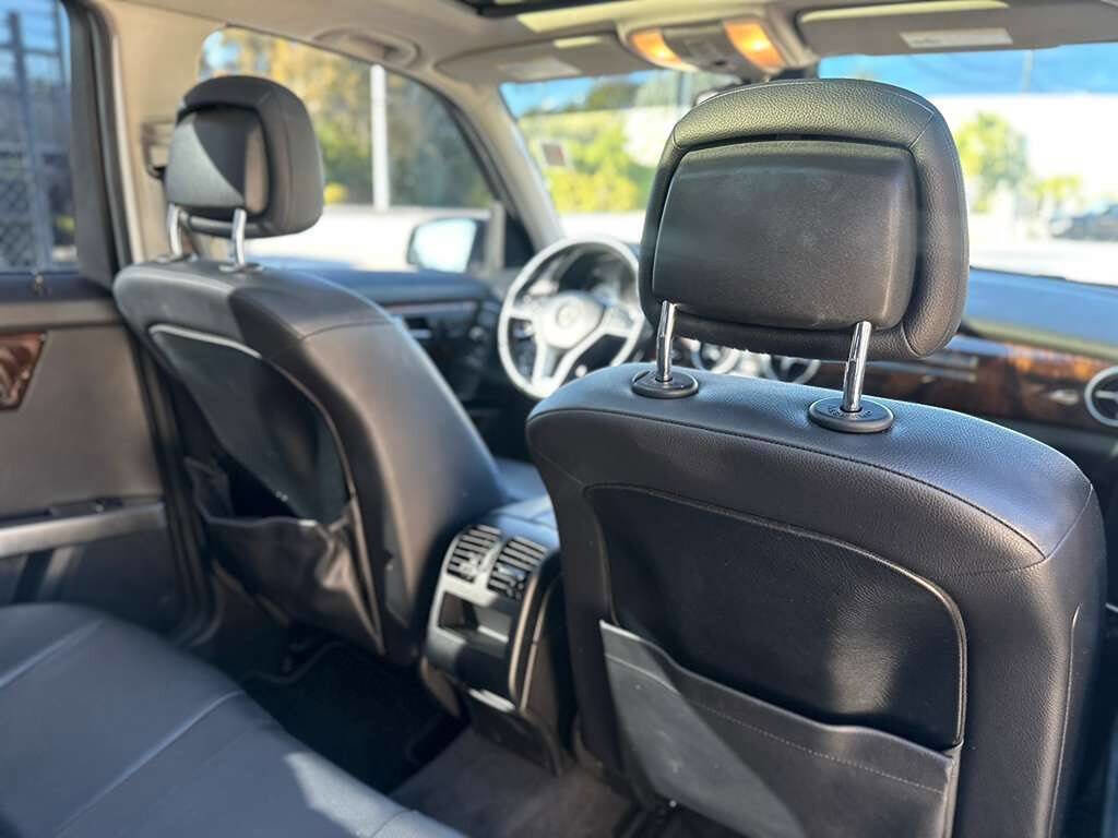 Used 2015 Mercedes-Benz GLK 350 2WD image 27
