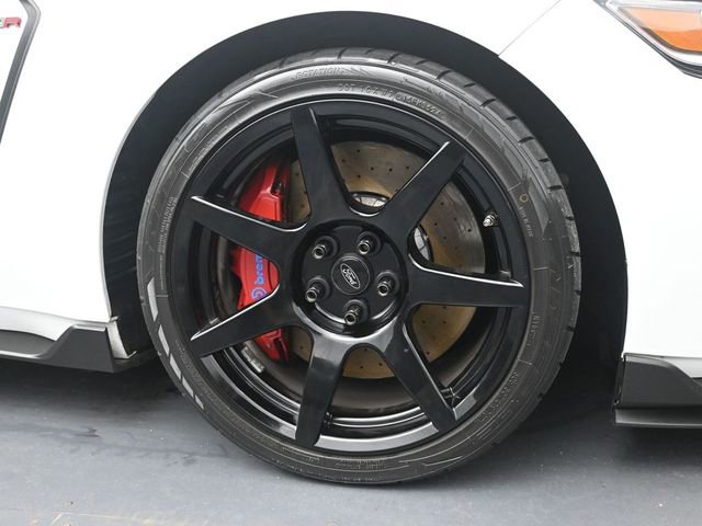 Used 2017 Ford Mustang Shelby GT350R w/ GT350R Equipment Group 920A image 38