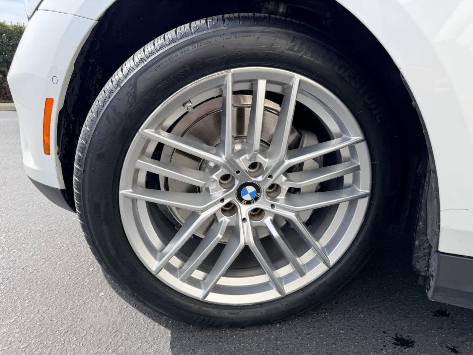 Used 2025 BMW 530i xDrive image 8