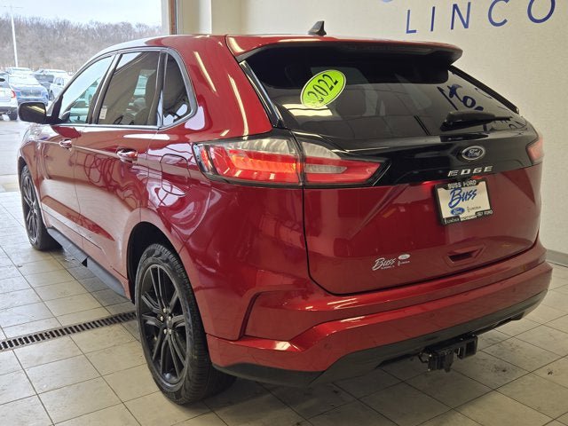 Used 2022 Ford Edge ST-Line w/ Class II Trailer Tow Package image 17