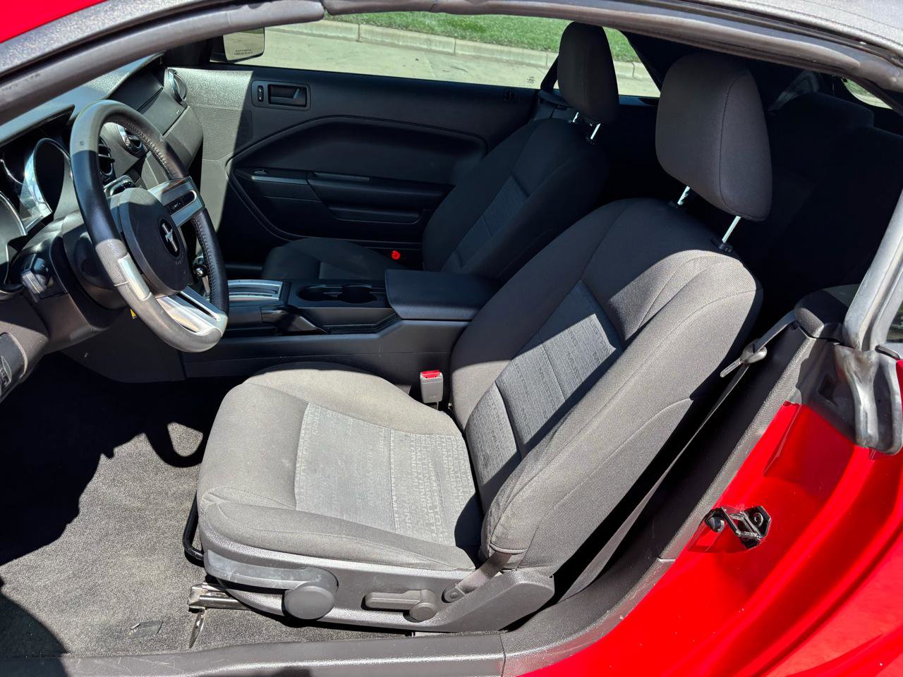 Used 2007 Ford Mustang Premium RWD image 11