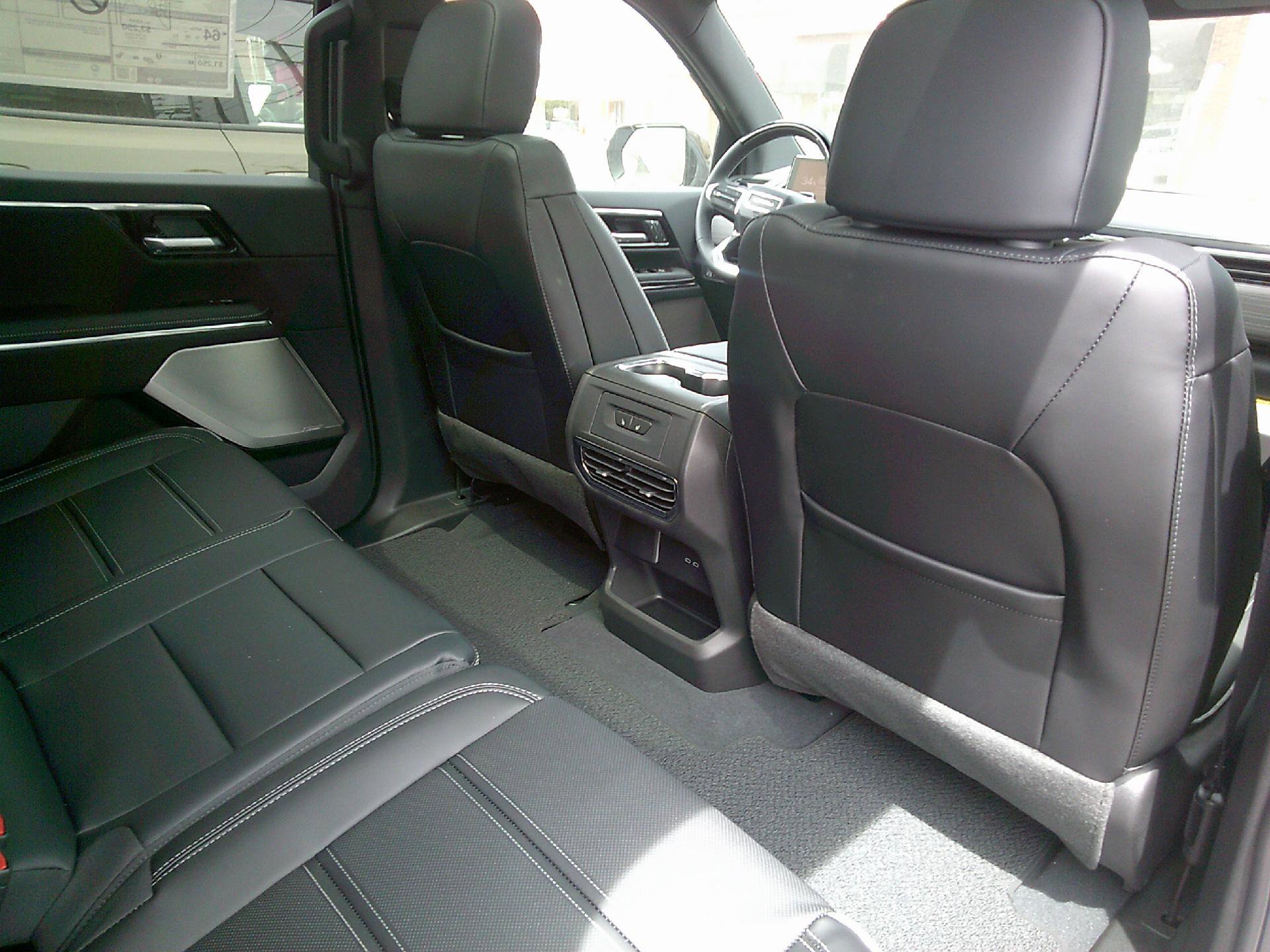 New 2025 GMC Sierra EV Denali image 9