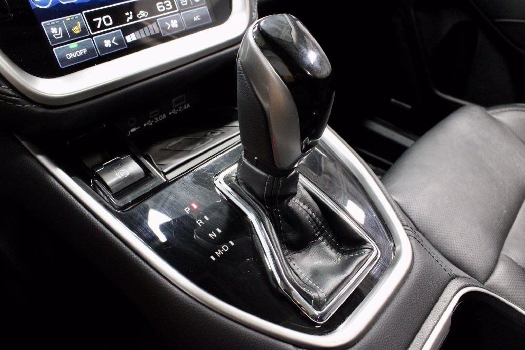 Used 2023 Subaru Outback Touring AWD/4WD image 35