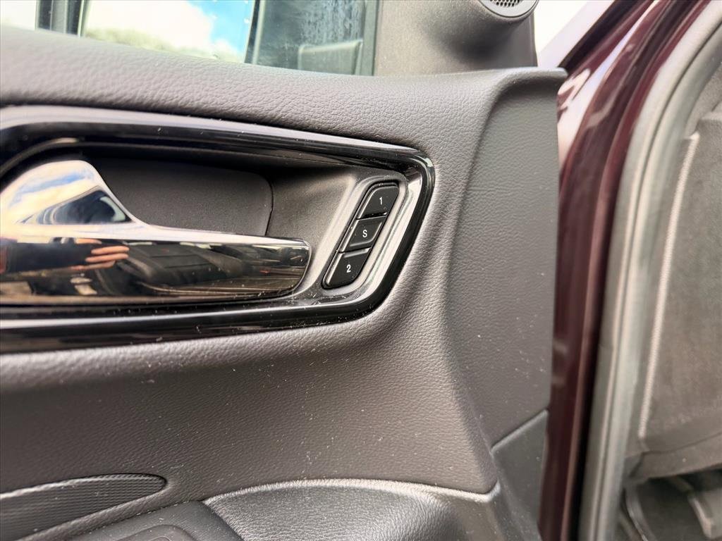 Used 2025 Dodge Durango GT image 15