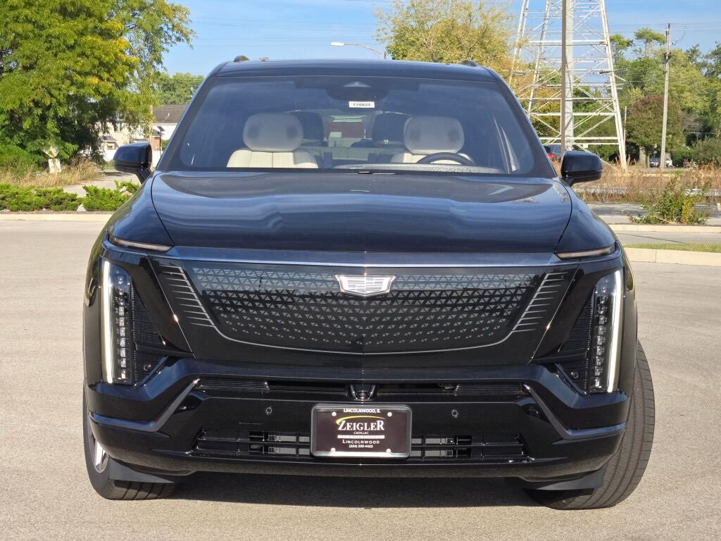 New 2026 Cadillac Vistiq Sport w/ LPO, Floor Liner Package image 5