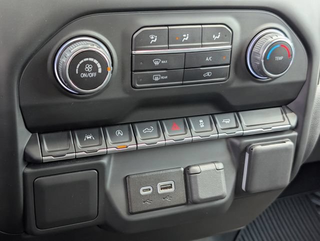 Used 2025 Chevrolet Silverado 1500 Custom RWD image 18