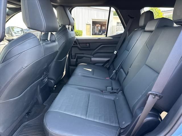Used 2026 Toyota 4Runner TRD Off-Road Premium AWD/4WD image 19