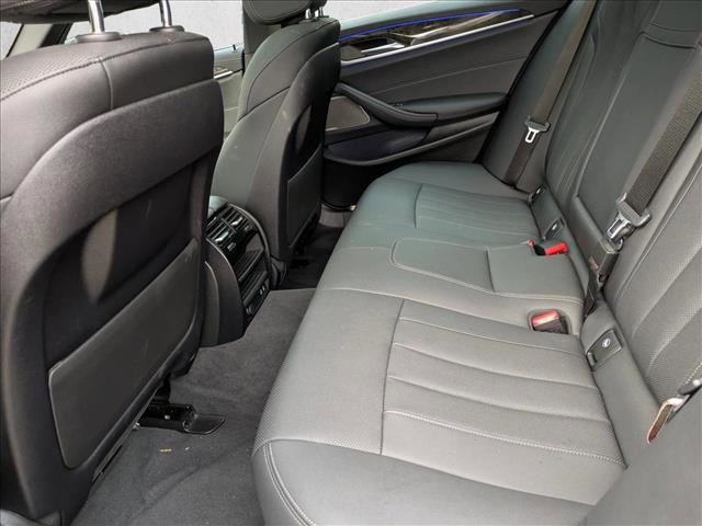 Used 2022 BMW 530i w/ Premium Package image 14