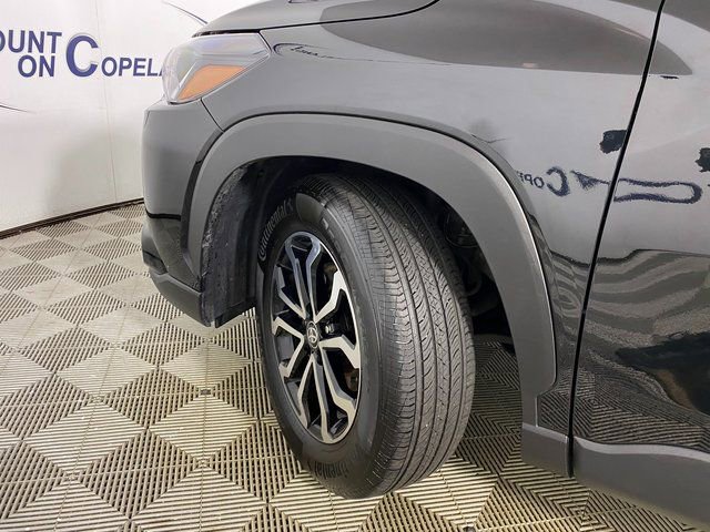 Used 2023 Toyota Corolla Cross S image 23