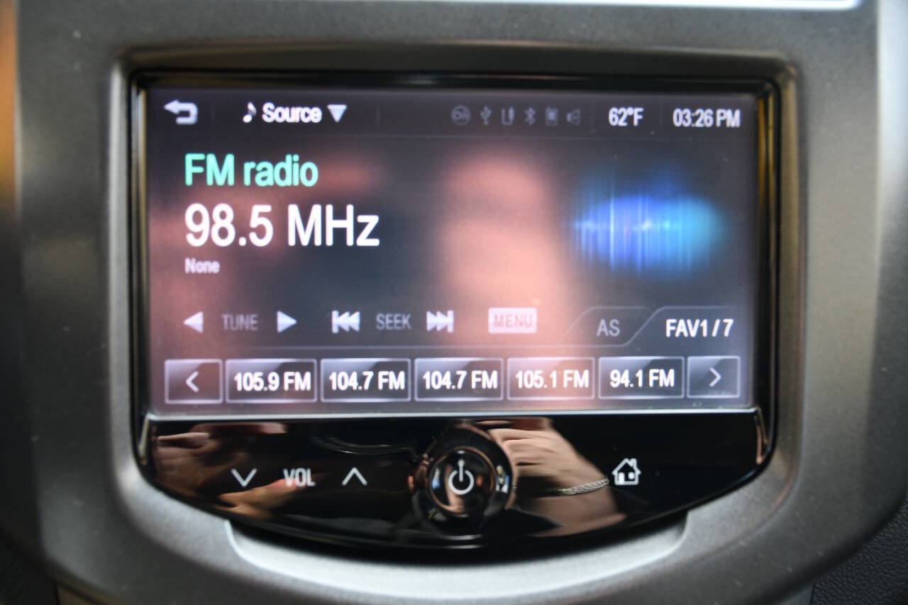 Used 2014 Chevrolet Sonic LT w/ LT Spring Promotional Package image 26