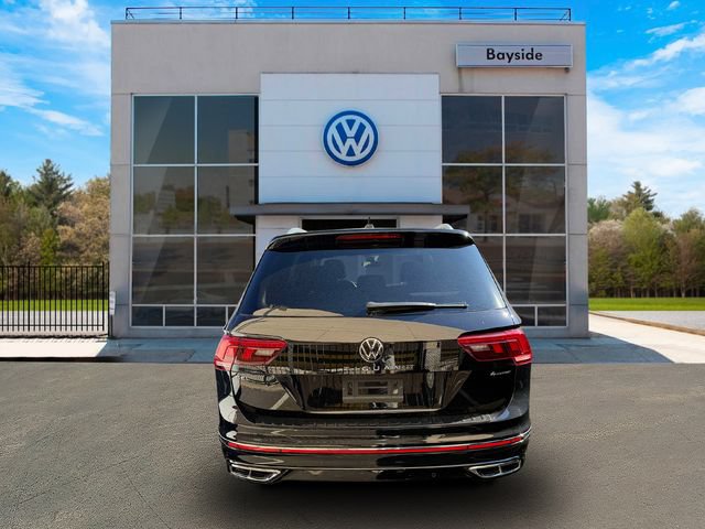Certified 2023 Volkswagen Tiguan SEL R-Line AWD/4WD image 6