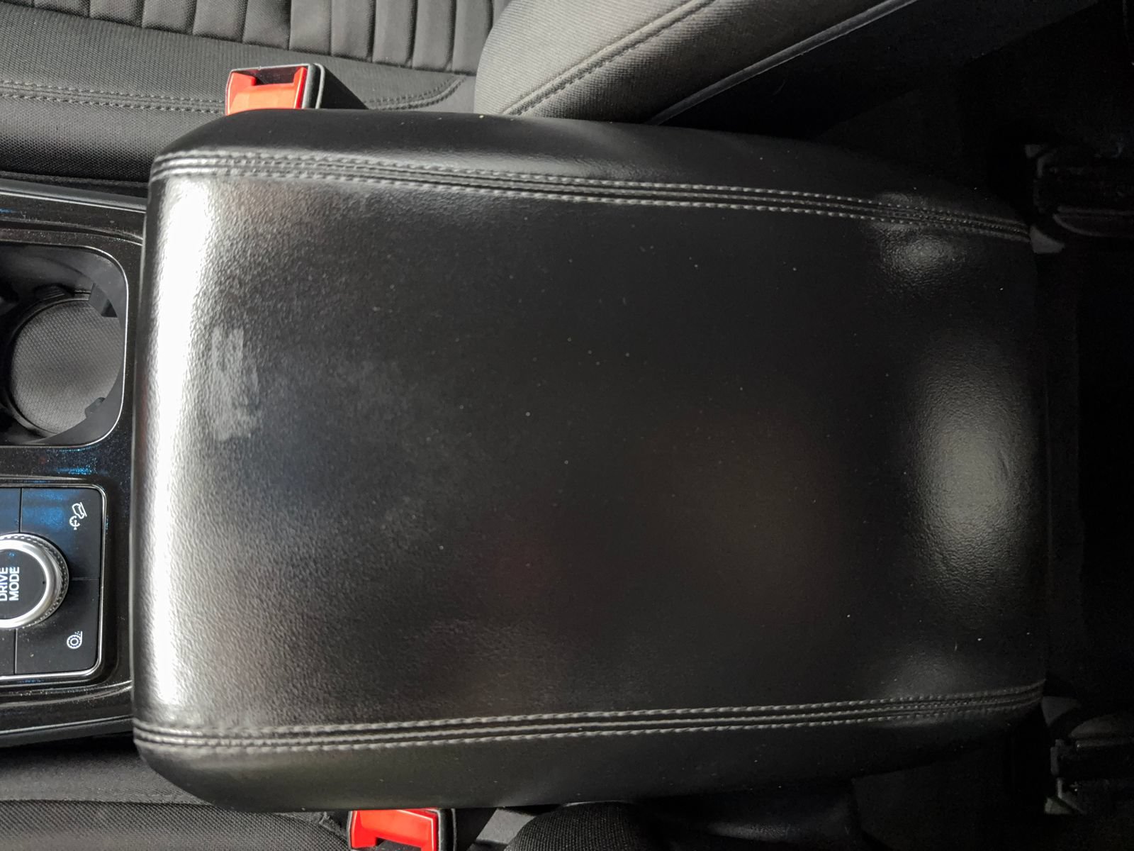 Used 2020 Ford Explorer XLT AWD/4WD image 30