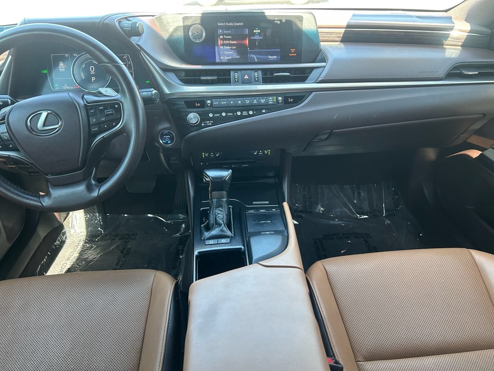 Used 2021 Lexus ES 300h w/ Premium Package FWD image 16