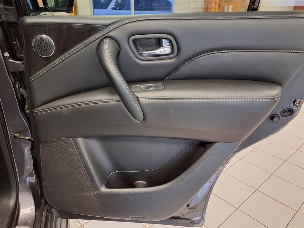 Used 2023 INFINITI QX80 Luxe w/ Cargo Package image 13