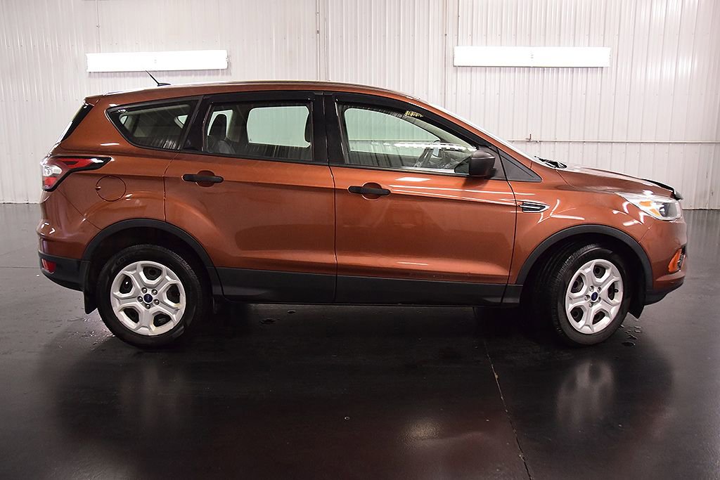 Used 2017 Ford Escape S FWD image 8