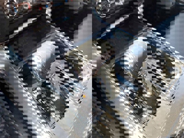 Used 2022 Ford F150 Lariat w/ Equipment Group 502A High image 83