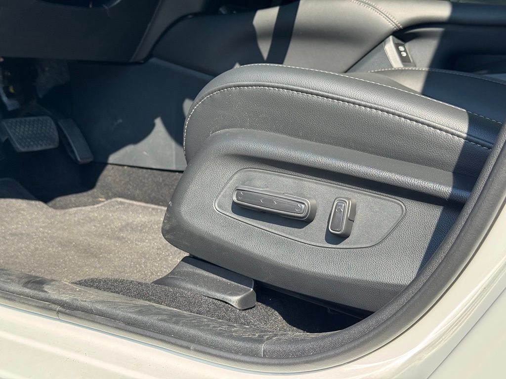 Certified 2027 Honda HR-V EX-L image 12