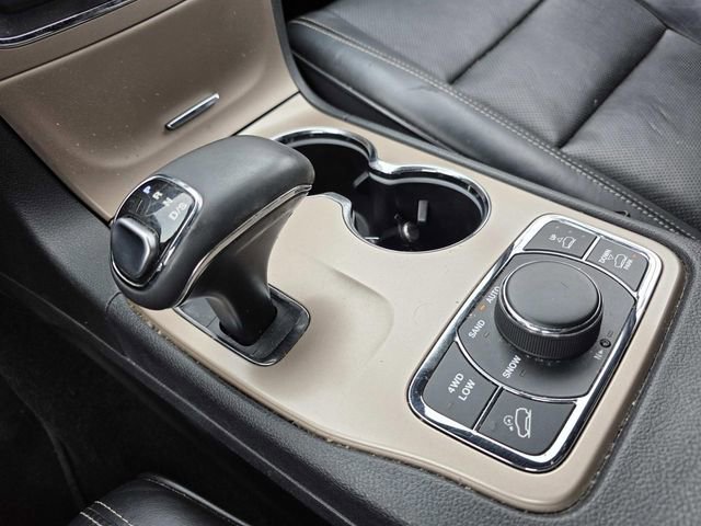 Used 2015 Jeep Grand Cherokee Overland image 13