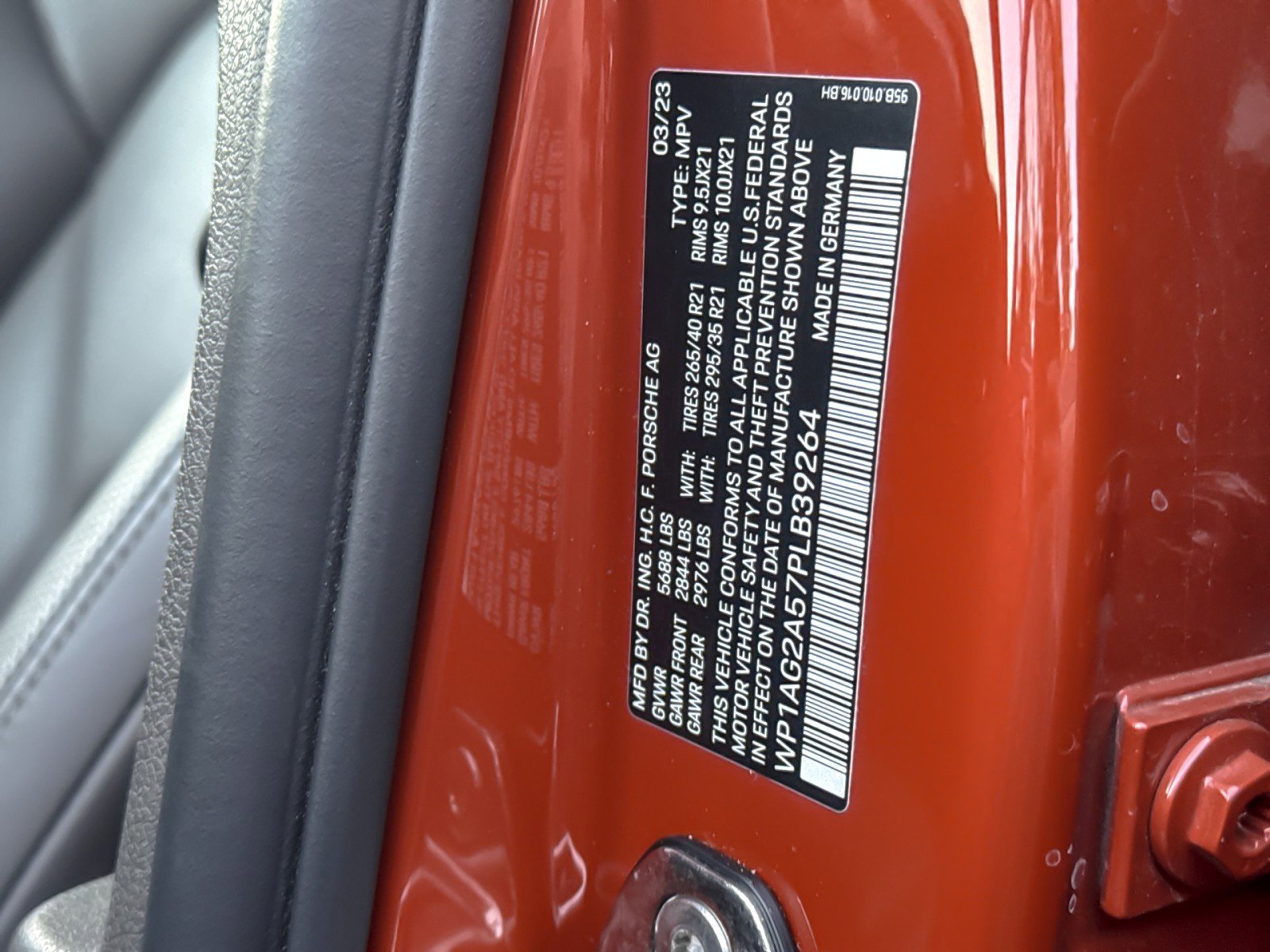 Used 2023 Porsche Macan S image 29