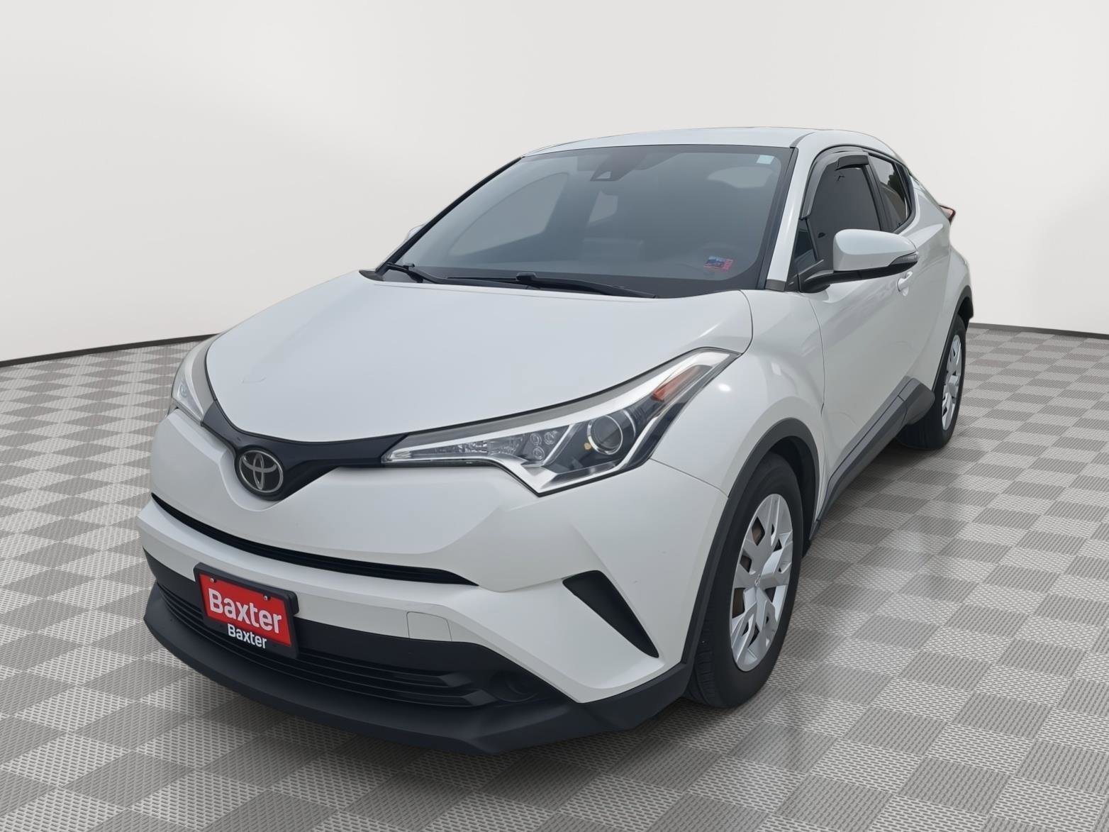Used 2019 Toyota C-HR LE FWD image 11