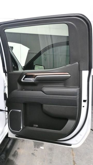 Used 2025 Chevrolet Silverado 1500 LT Trail Boss w/ Protection Package image 14