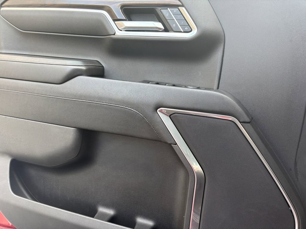 Used 2022 GMC Sierra 1500 SLT image 10