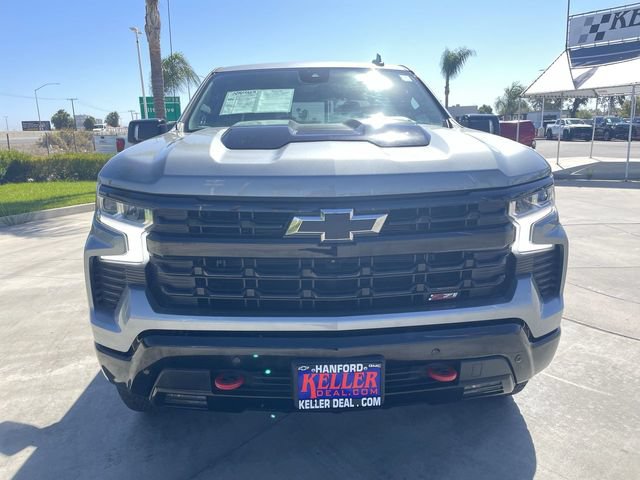 Used 2024 Chevrolet Silverado 1500 LT Trail Boss w/ LT Trail Boss Premium Package AWD/4WD image 3
