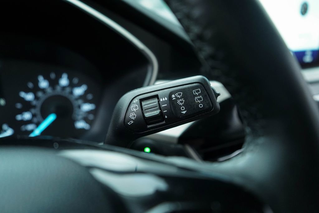 Used 2021 Ford Escape SE w/ Convenience Package image 28