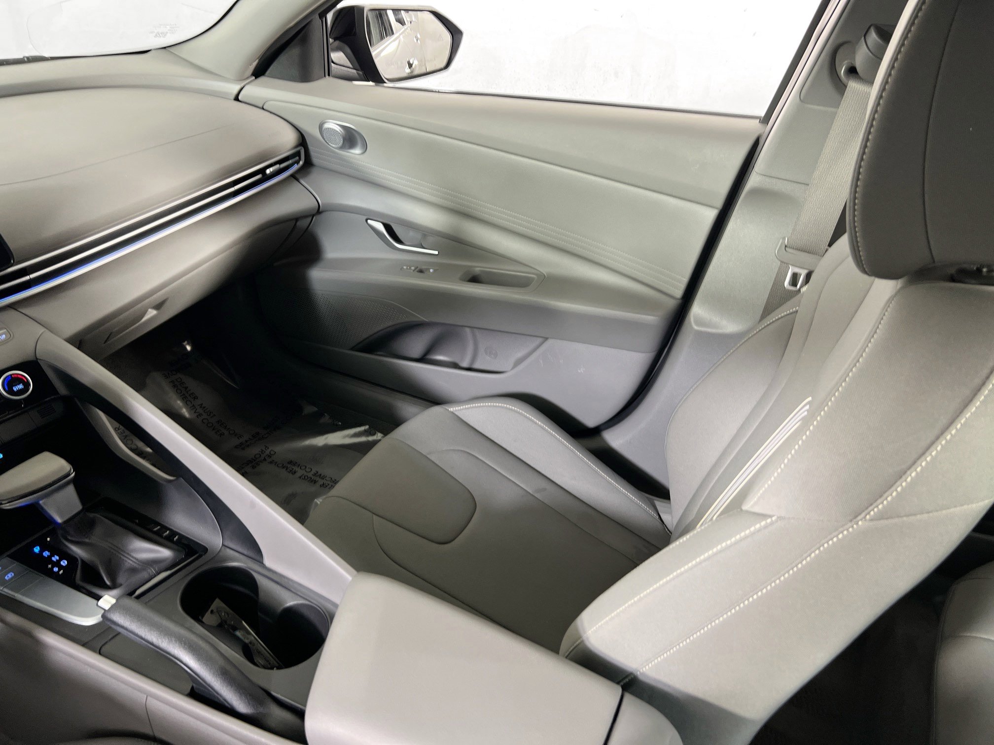 Used 2024 Hyundai Elantra SEL image 22