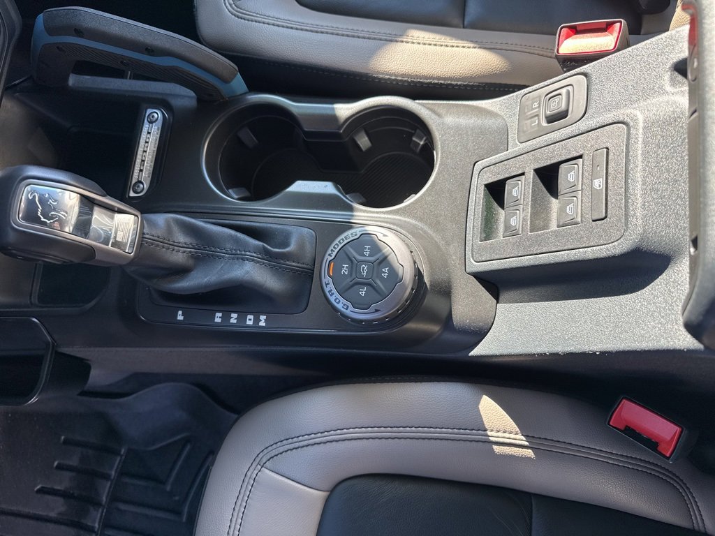 Used 2023 Ford Bronco Wildtrak image 18