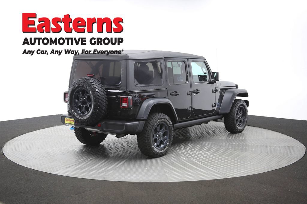 Used 2023 Jeep Wrangler Unlimited w/ Cold Weather Group AWD/4WD image 43