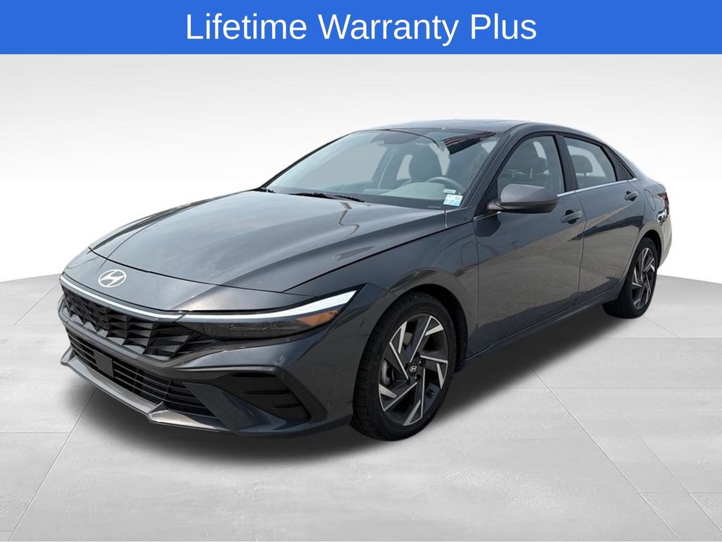 Used 2025 Hyundai Elantra SEL