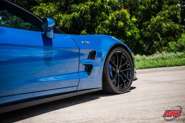 Used 2010 Chevrolet Corvette ZR1 RWD image 30