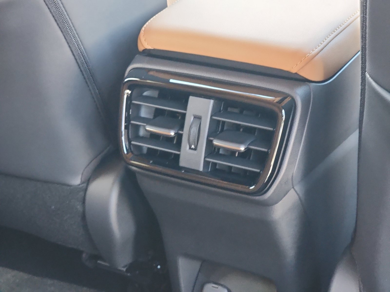 New 2026 Lexus NX 350h AWD w/ Premium Package image 30