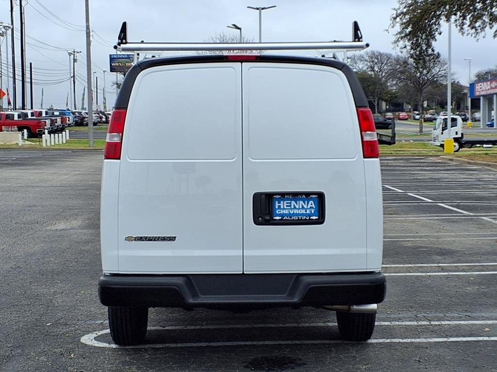New 2025 Chevrolet Express 2500 Work Van w/ Driver Convenience Package image 5