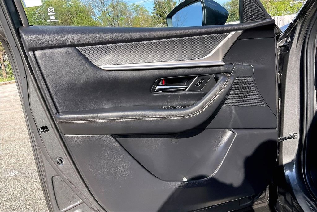 Certified 2024 MAZDA CX-90 Plug-In Hybrid w/ Preferred AWD/4WD image 23
