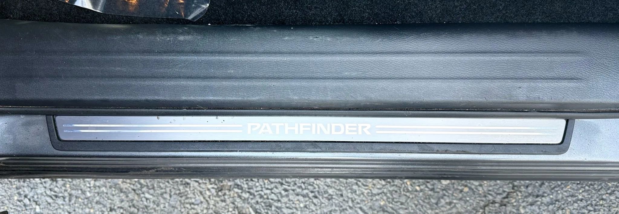 Used 2015 Nissan Pathfinder SL w/ SL Tech Package image 26