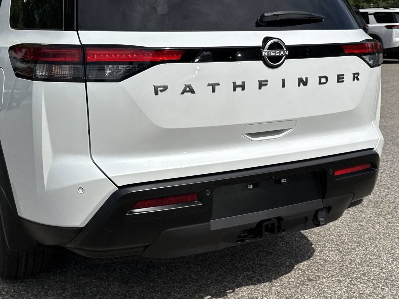 New 2026 Nissan Pathfinder SV w/ SV Premium Package FWD image 26