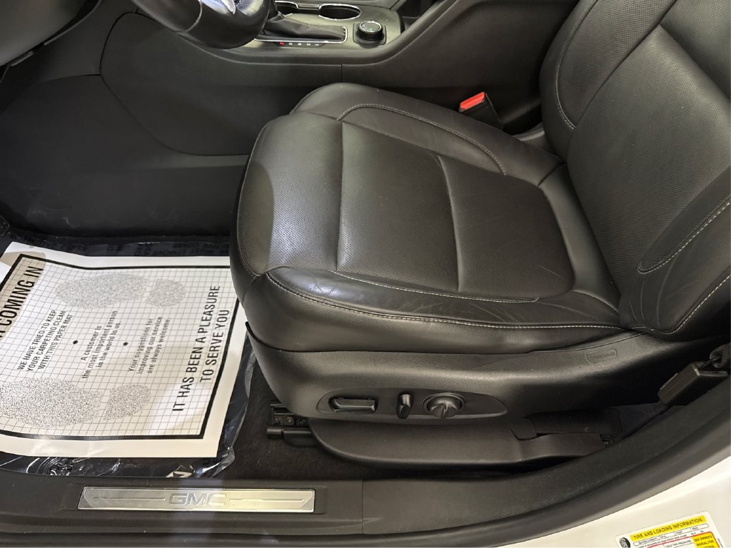 Used 2019 GMC Acadia SLT FWD image 31