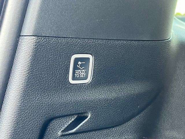 Used 2024 Jeep Grand Wagoneer L Series III w/ Rear Seat Video Group 1 AWD/4WD image 45