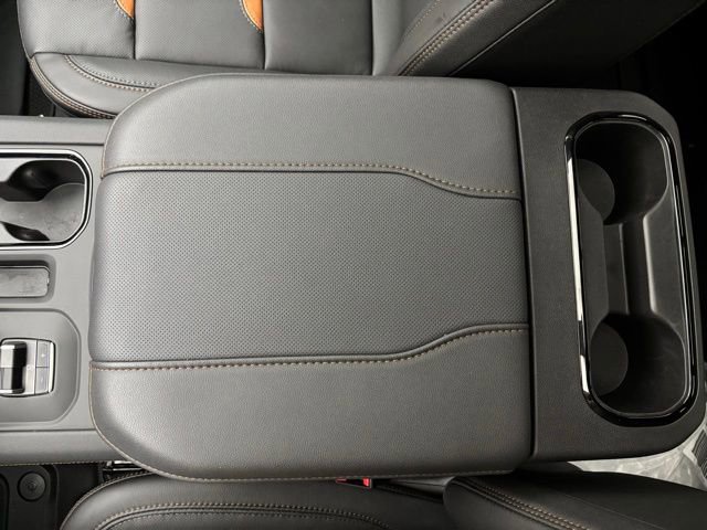 New 2025 GMC Sierra 1500 AT4 w/ AT4 Premium Package image 31