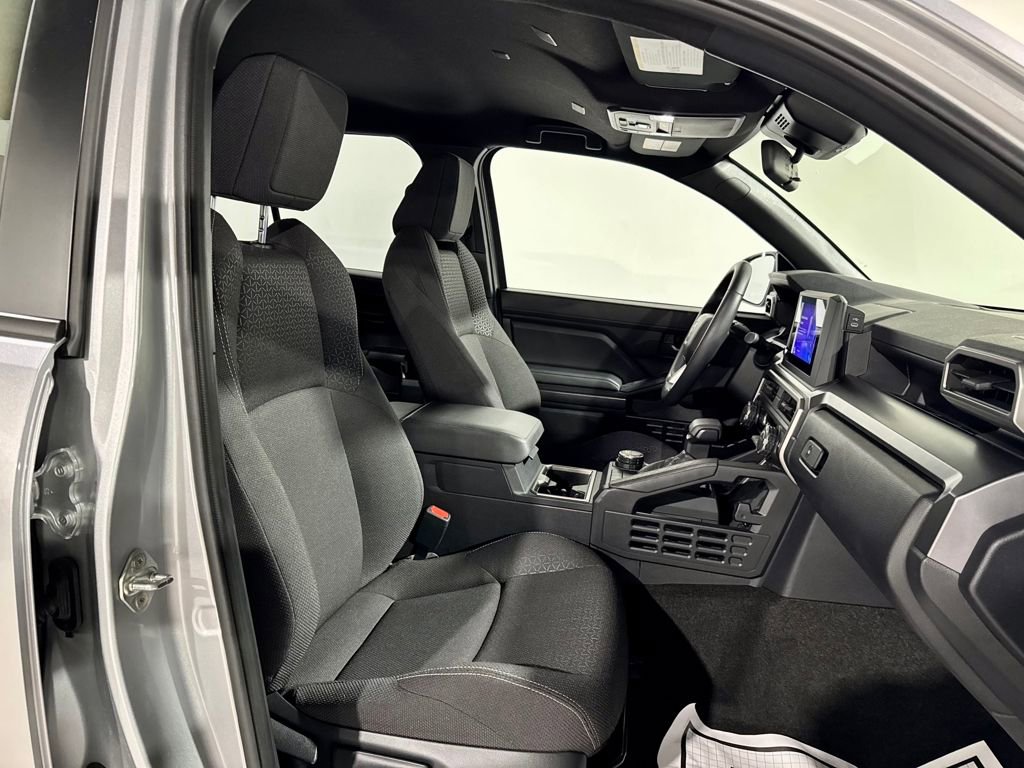 Used 2025 Toyota 4Runner SR5 image 21