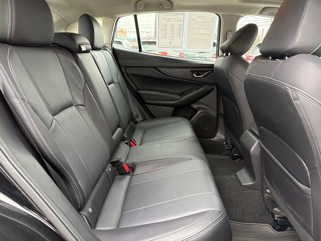 Used 2017 Subaru Impreza 2.0i Limited image 32